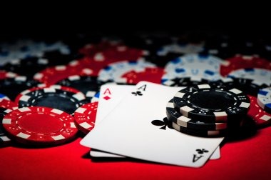 Caribbean Stud Poker table layout with dealer position and player betting areas